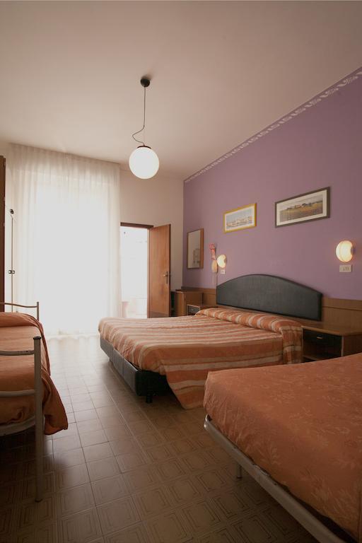 Hotel Meritime Bellaria – Igea Marina Szoba fotó